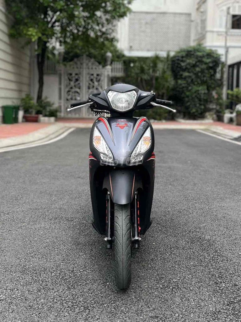 Cầm đồ thanh lý Honda Vision 2020 Smartkey BS:69E1. Mua bán Xe máy tại Quận 8 Tp Hồ Chí Minh được đăng bởi Tuấn Bon hình 1