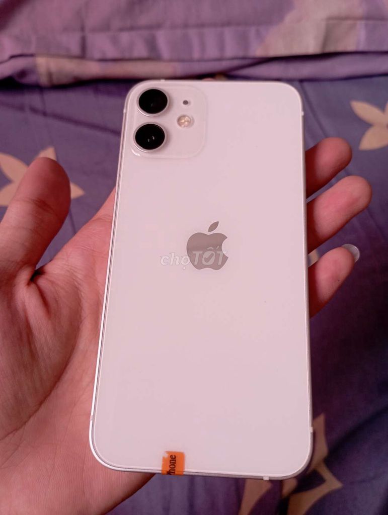 Apple iPhone 12 mini 128GB Trắng. Mua bán Điện thoại tại Thành phố Thủ Dầu Một Bình Dương được đăng bởi Thịnh Nguyễn hình 1
