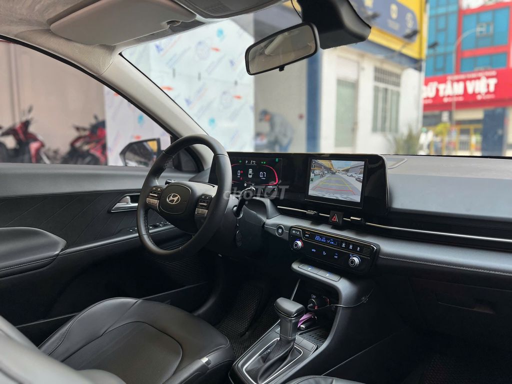 Hyundai Accent 2024 Cao cấp một chủ từ đầu. Mua bán Ô tô tại Quận Tân Bình Tp Hồ Chí Minh được đăng bởi Nguyễn Tân Xe Lướt  hình 4