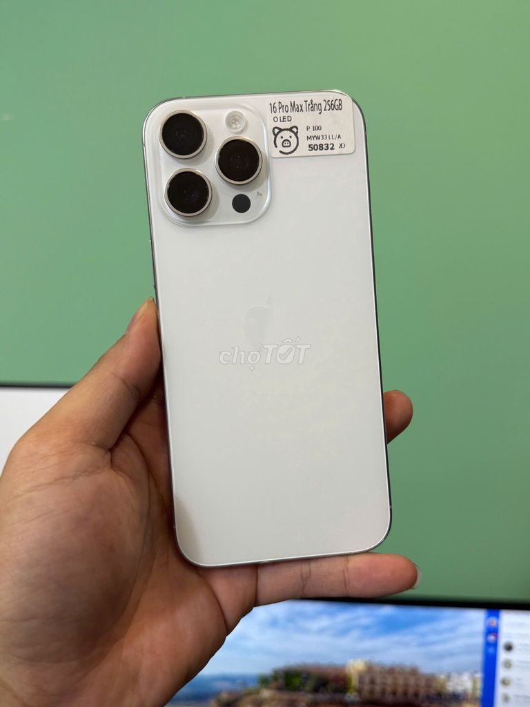 😭iphone 16 pro max quốc tế 256gb thay màn oled . Mua bán Điện thoại tại Quận Thanh Xuân Hà Nội được đăng bởi Thành Vũ Mobile hình 1