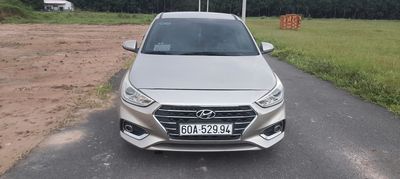 Hyundai Accent 2018 Vàng cát
