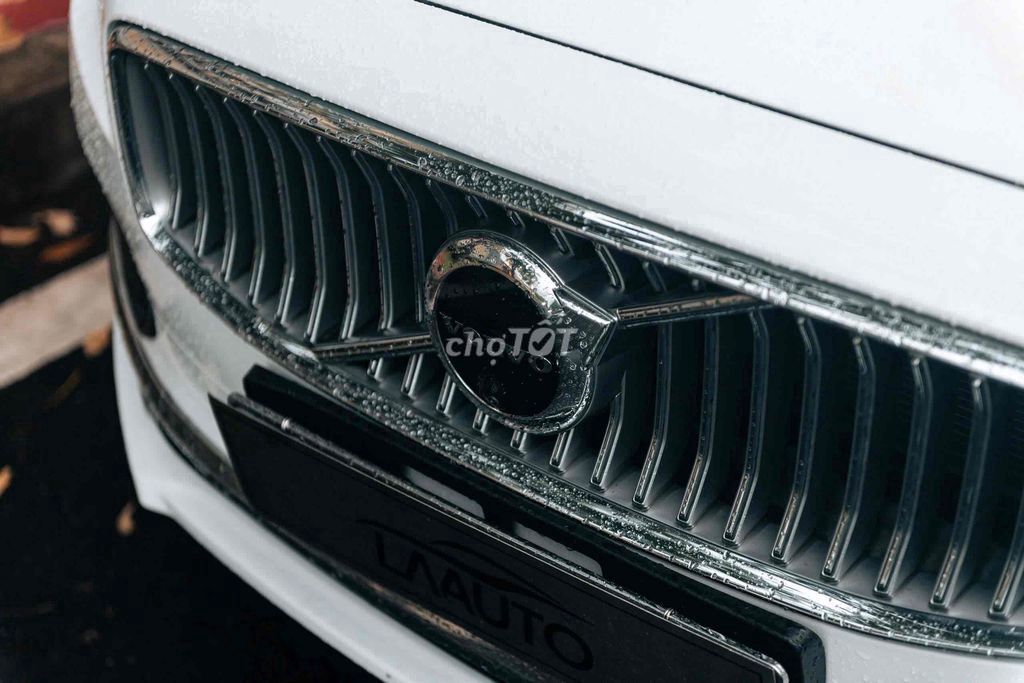 VOLVO S90 T8 2024 odo 3000km. Mua bán Ô tô tại Quận 1 Tp Hồ Chí Minh được đăng bởi Tiền Bùi LONGANH  hình 5