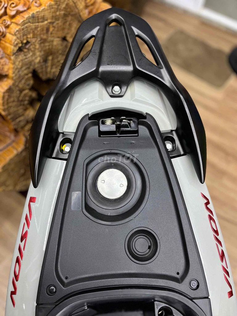 👉Vision 2023 chính chủ bstp bản thể thao bánh lớn. Mua bán Xe máy tại Quận 7 Tp Hồ Chí Minh được đăng bởi Xe Cũ Hiếu CT hình 12