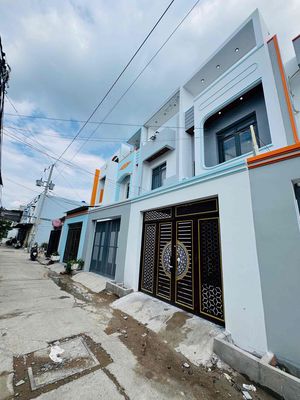 Townhouse 56 m² · 3 bed · Tân Kim qL50 Gần Cầu Ông Thìn