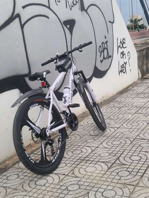 Xe đạp địa hình LIMIT RACING Trắng. Mua bán Xe đạp tại Huyện Nhơn Trạch Đồng Nai được đăng bởi Chí Nam