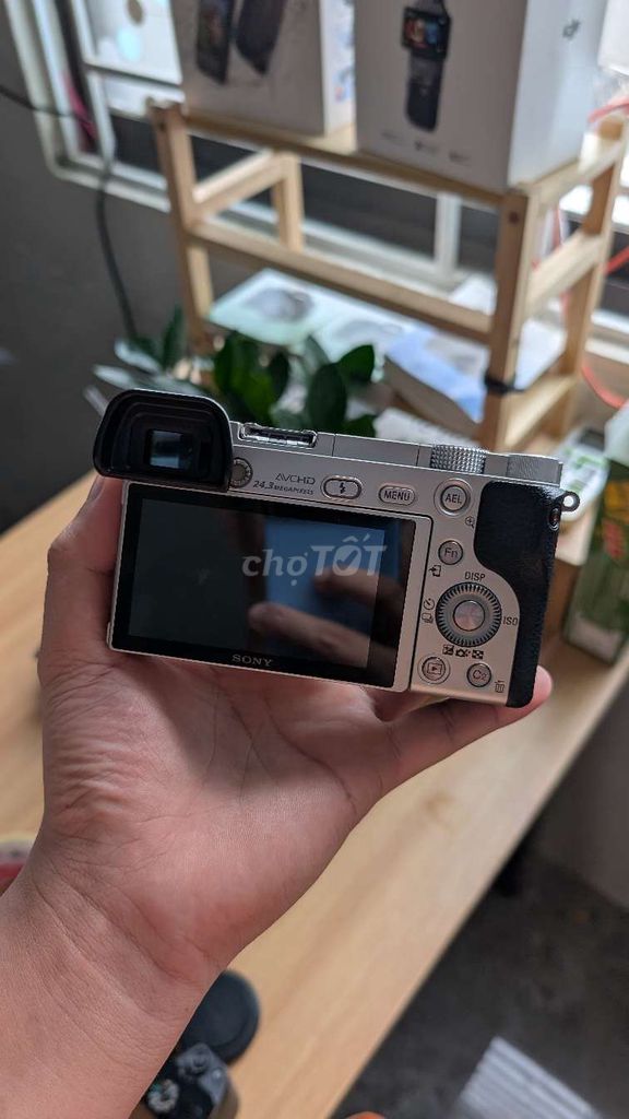 Máy ảnh Sony A6000 Bạc 16-50mm. Mua bán Máy ảnh, Máy quay tại Quận Hải Châu Đà Nẵng được đăng bởi Vinh Máy Ảnh hình 1