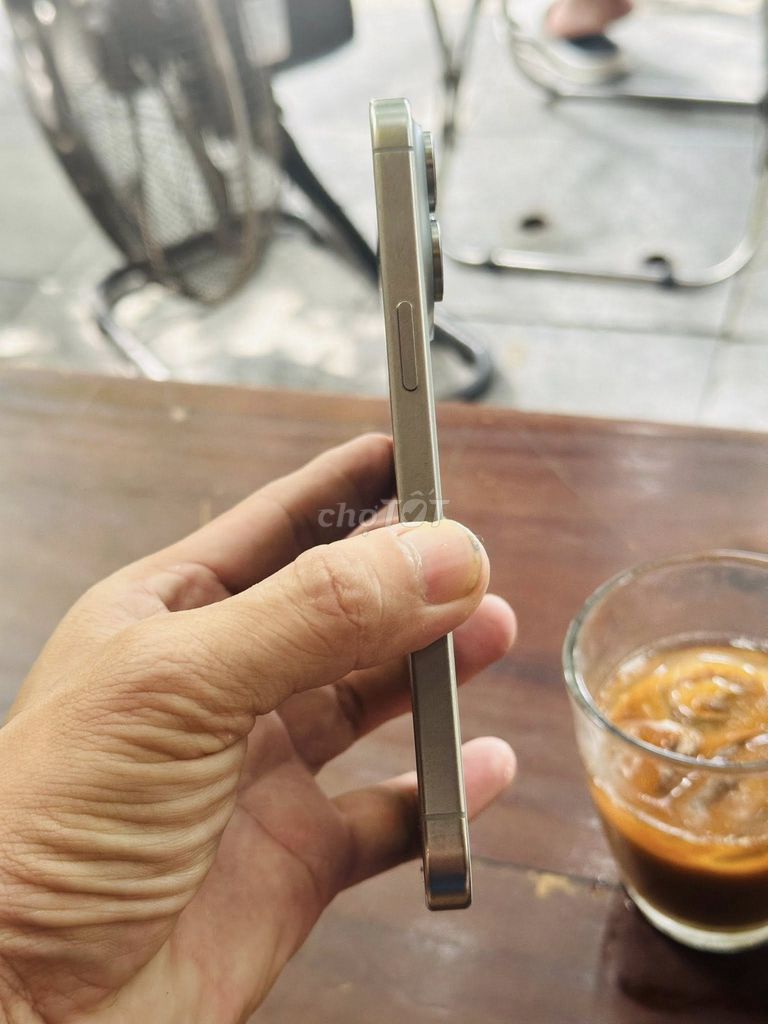 🛒15 pro max bản vna thay màn mất face id. Mua bán Điện thoại tại Quận Thanh Xuân Hà Nội được đăng bởi Thành Vũ Mobile hình 3