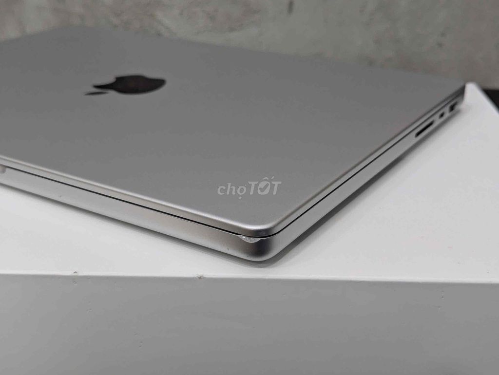 Macbook Pro 14 inch M1 Pro 32GB/512GB nhỏ gọn. Mua bán Laptop tại Quận 10 Tp Hồ Chí Minh được đăng bởi thông hình 1