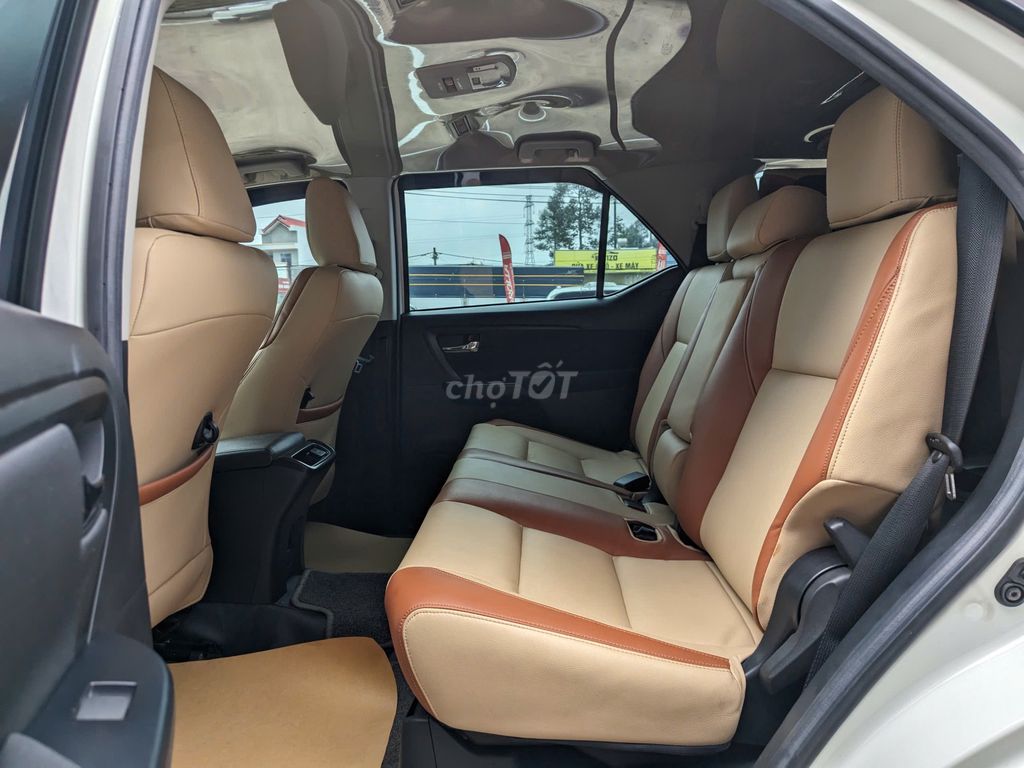 FORTUNER 2.4MT ĐI LƯỚT 18,000KM. Mua bán Ô tô tại Huyện Long Thành Đồng Nai được đăng bởi Lộc Xe Cũ Toyota Đông Sài Gòn Nguyễn Văn Lượng hình 9