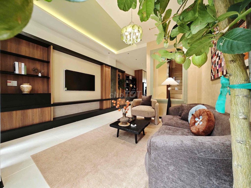 Аренда · 3 комн. · 100 м² · Quận Thanh Khê, ул. Đường Hà Huy Tập