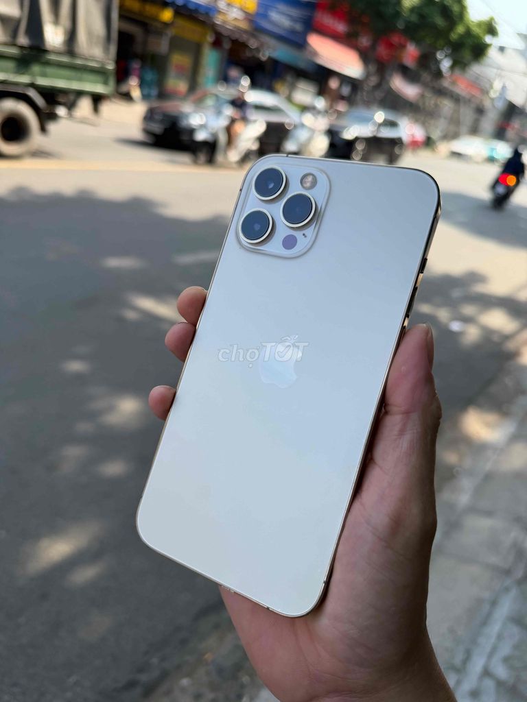 Apple iPhone 12 Pro Max 256GB Vàng. Mua bán Điện thoại tại Quận Hải Châu Đà Nẵng được đăng bởi TH hình 1