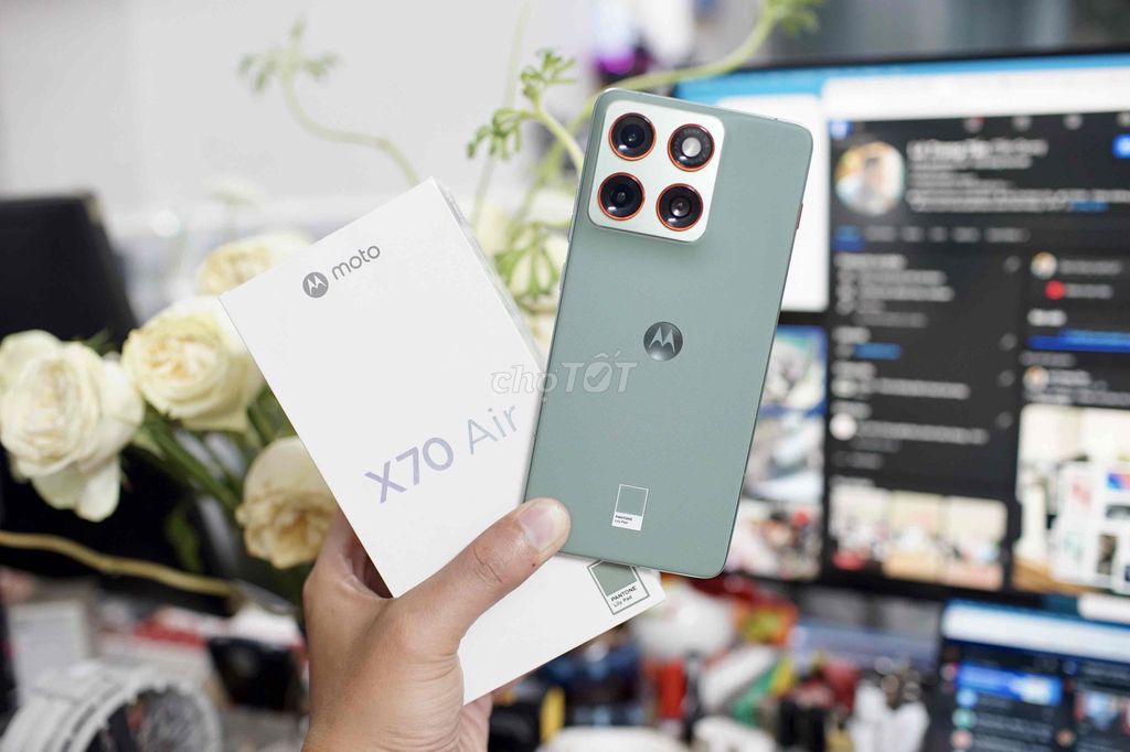 Motorola X70 Air 5G (12/256GB) Xanh - 2sim Fullbox. Mua bán Điện thoại tại Quận 5 Tp Hồ Chí Minh được đăng bởi Lê Trọng Tấn hình 1