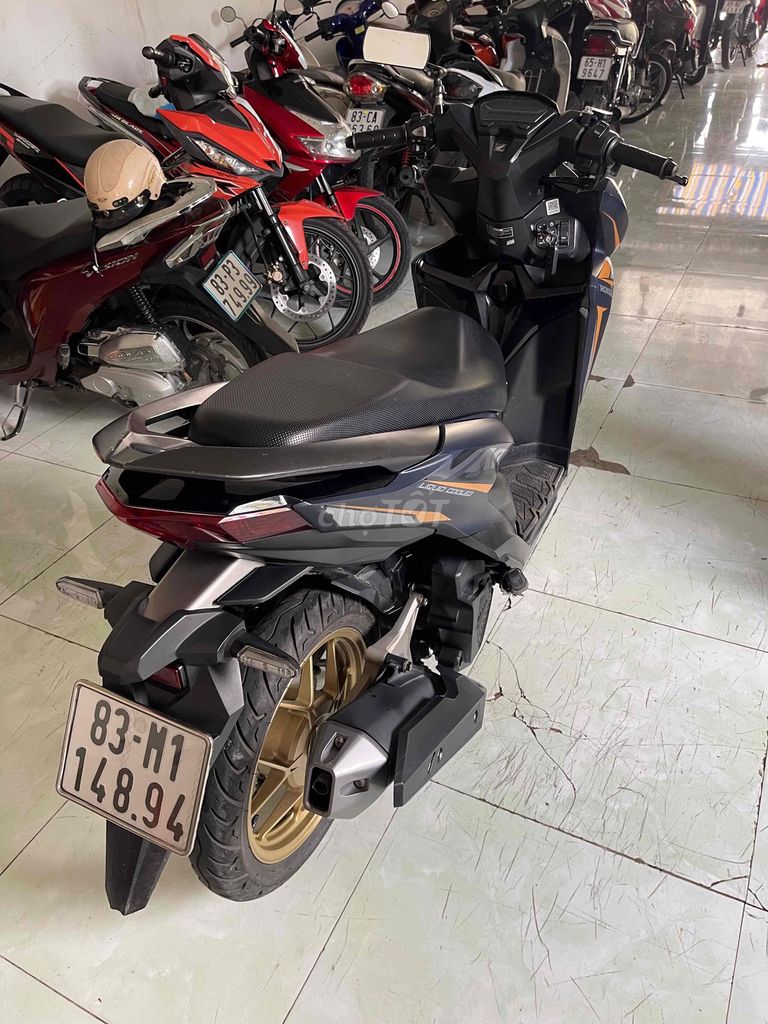Honda Vario 125 Xám đen. Mua bán Xe máy tại Thành phố Ngã Bảy Hậu Giang được đăng bởi Xe Máy Minh Hiếu Hậu Giang  hình 5