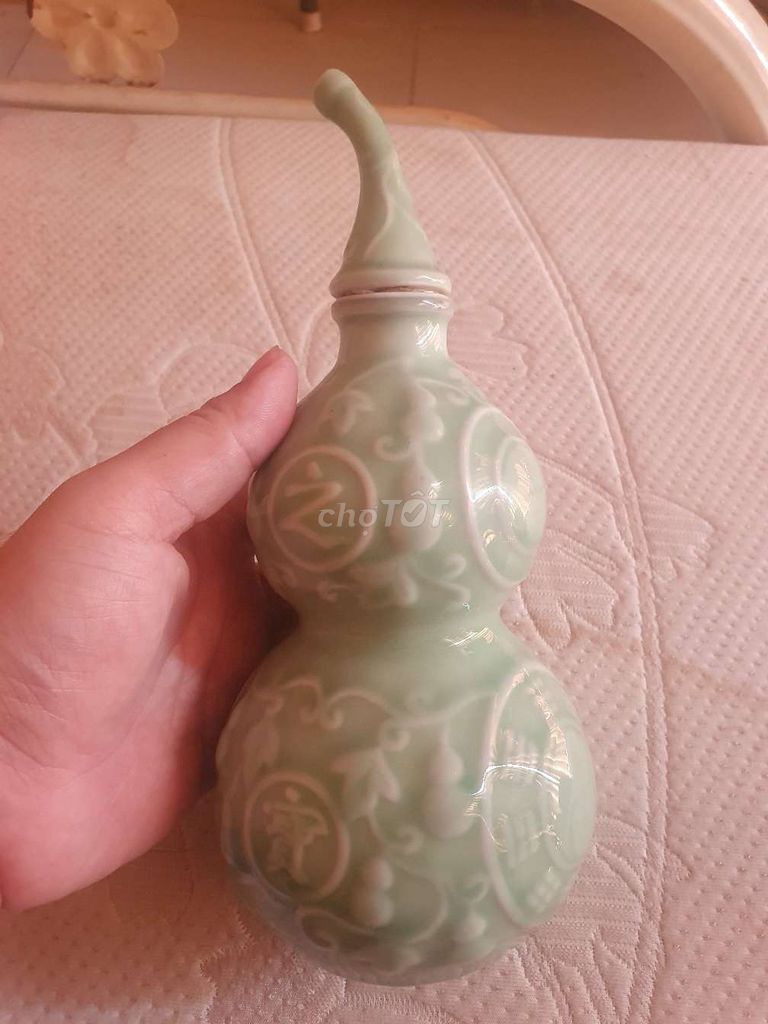 Bình đựng rượu Gốm sứ Xanh ngọc. Mua bán Đồ sưu tầm, đồ cổ tại Huyện Bình Chánh Tp Hồ Chí Minh được đăng bởi giá nào cũng bán hình 1
