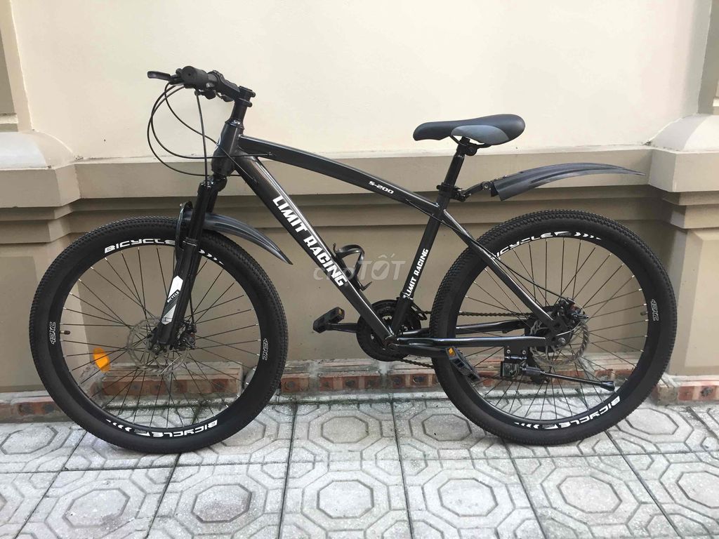 Xe đạp thể thao LIMITRACING-S200 mới đẹp( vành 26). Mua bán Xe đạp tại Quận Hoàn Kiếm Hà Nội được đăng bởi Kiệm hình 1