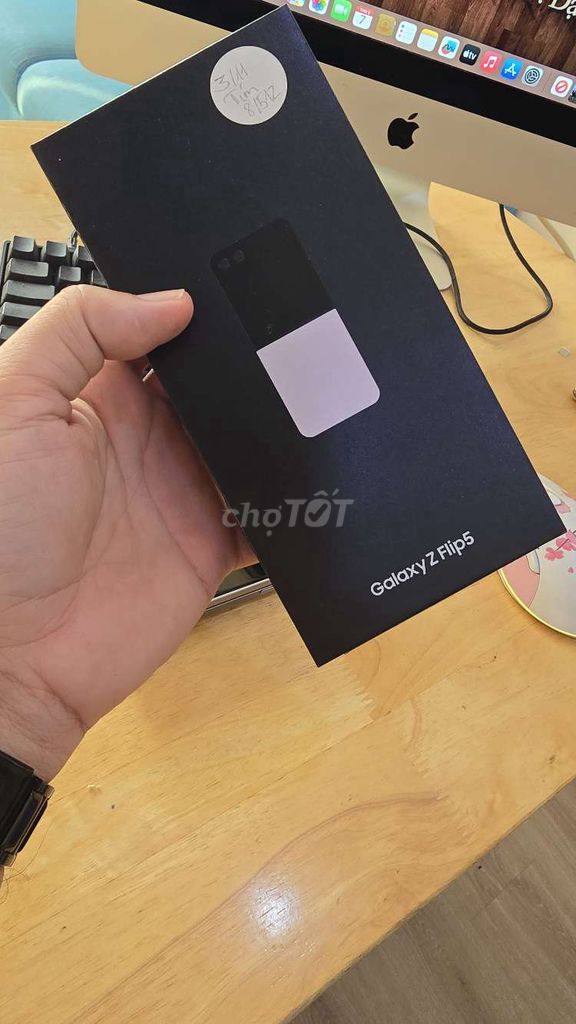 Samsung Galaxy Z Flip5 512GB Mới fullbox. Mua bán Điện thoại tại Quận Ninh Kiều Cần Thơ được đăng bởi hiển mobile hình 1