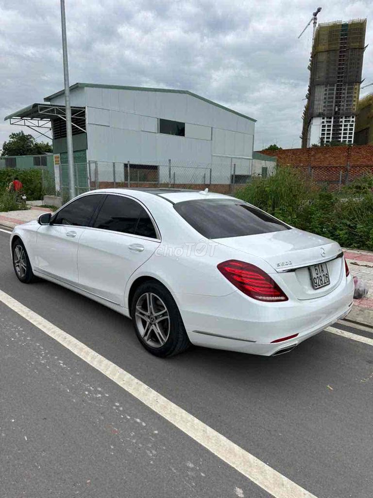 Mercedes Benz S Class 2015 S400L cực mới rin 100%. Mua bán Ô tô tại Thành phố Thuận An Bình Dương được đăng bởi Tuan Minh hình 3