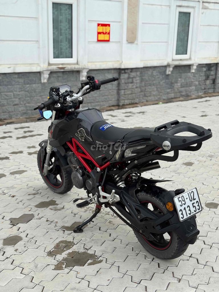 xe moto benelli TNT 125 cần bán. Mua bán Xe máy tại Quận Gò Vấp Tp Hồ Chí Minh được đăng bởi long vũ hình 5
