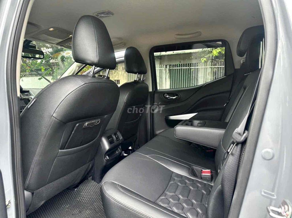 Nissan Navara VL 4x4 2023 PRO 4X 24000 km. Mua bán Ô tô tại Quận Tân Phú Tp Hồ Chí Minh được đăng bởi Nissan Gia Thành  hình 5