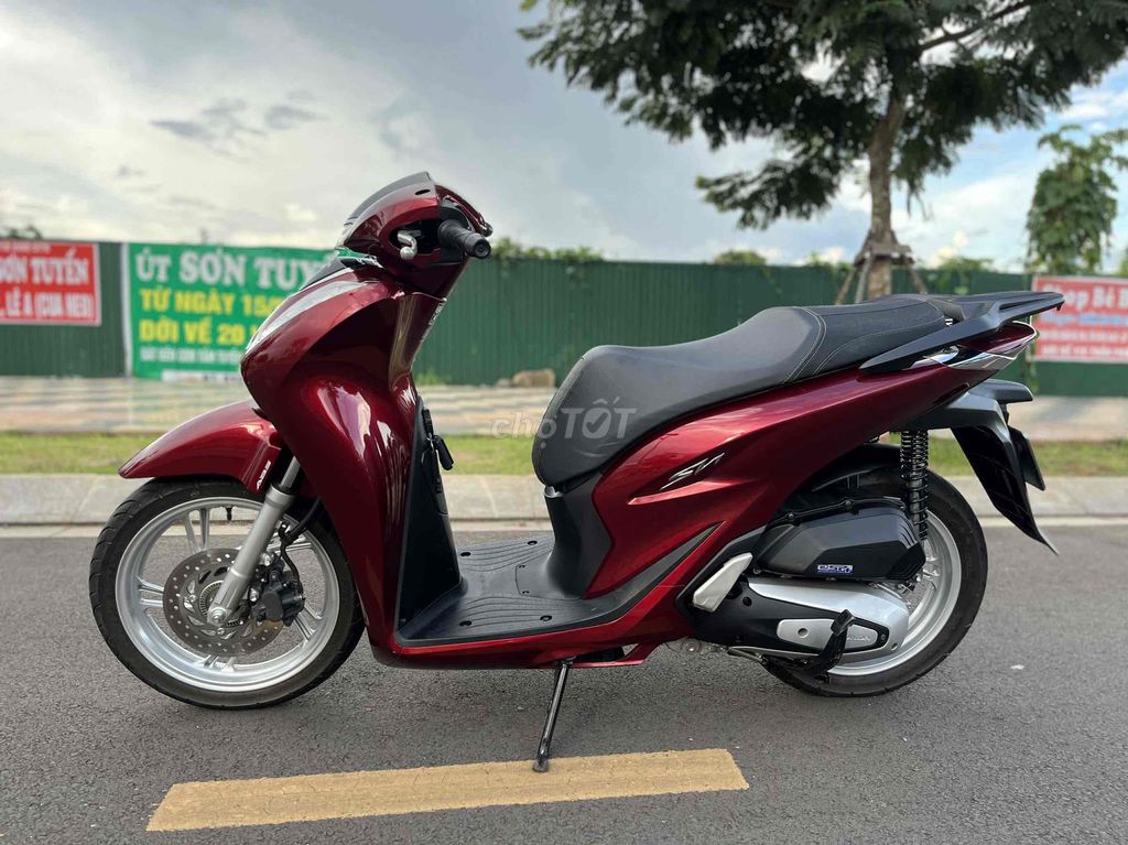 ✔️ Sh125i Abs máy móc nguyên zin ko lỗi xchính chủ. Mua bán Xe máy tại Thành phố Long Khánh Đồng Nai được đăng bởi Duy Linh Xe Máy Chợ Long Khánh  hình 4