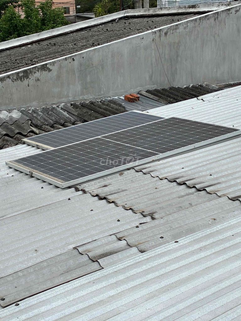 Tấm pin năng lượng mặt trời 200W. Mua bán Đồ chuyên dụng, Giống nuôi trồng tại Huyện Mỏ Cày Nam Bến Tre được đăng bởi Minh Minh hình 1
