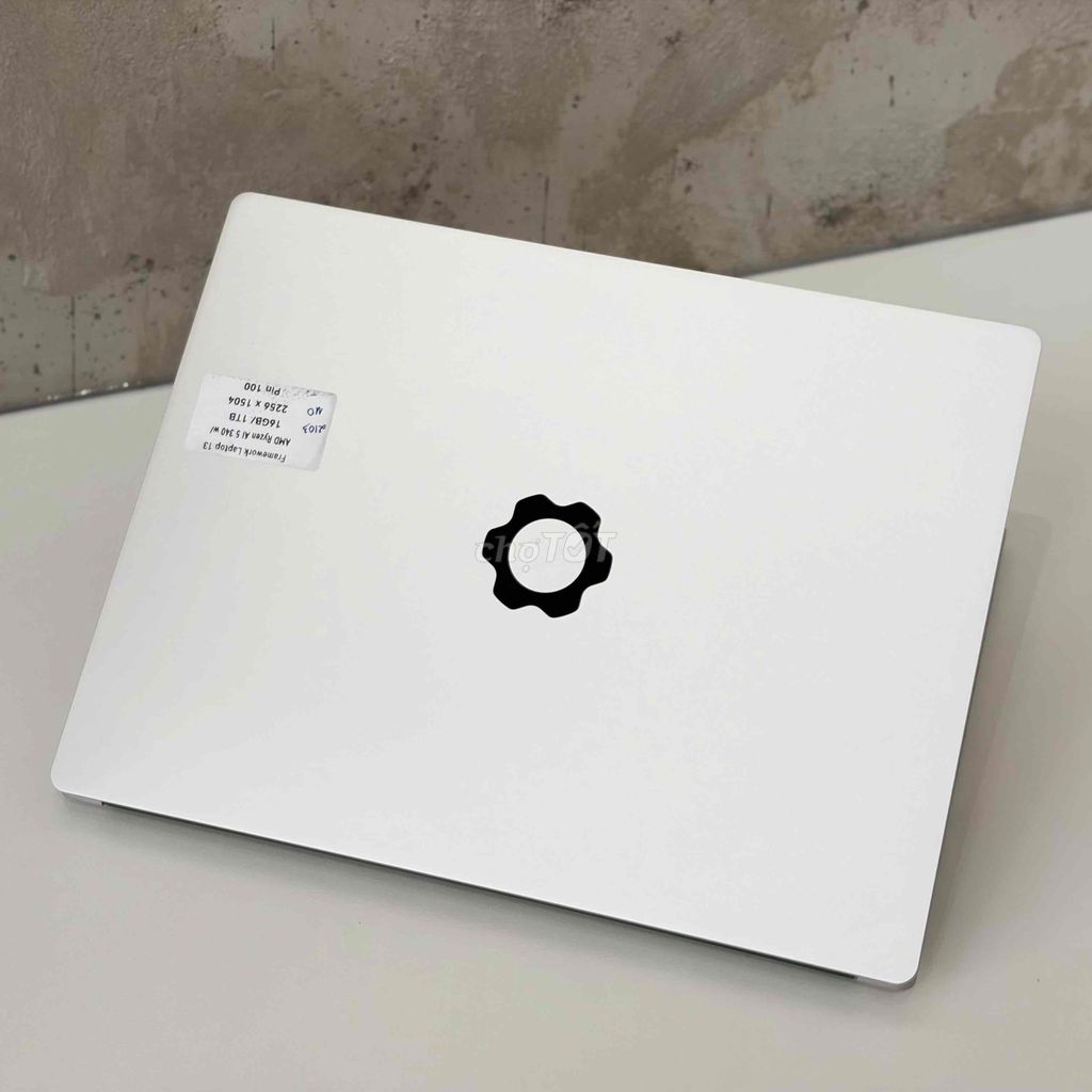 Framework 13 inch Ryzen AI 340W 16GB/1TB 1 lần sạc. Mua bán Laptop tại Quận 10 Tp Hồ Chí Minh được đăng bởi Nguyễn Quang Huy hình 1