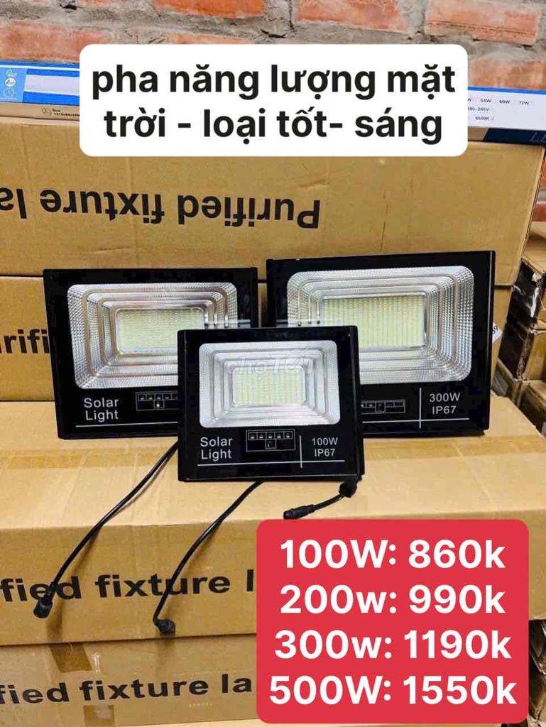 [LOẠI TỐT]  Đèn pha năng lượng mặt trời 100-> 500. Mua bán Đèn tại Quận Cẩm Lệ Đà Nẵng được đăng bởi Thiệt bị điện HT hình 1