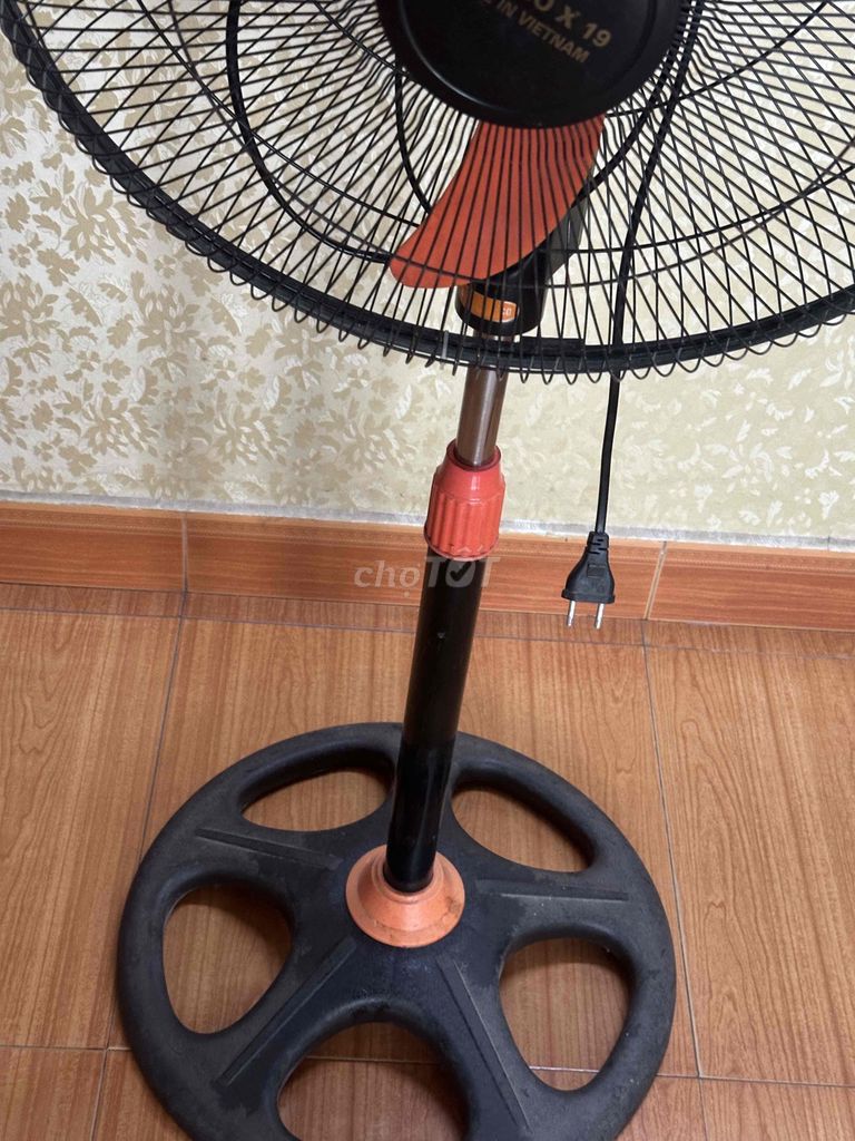 Quạt cây Điện Cơ X 19 Kim loại, Nhựa. Mua bán Quạt tại Quận Bắc Từ Liêm Hà Nội được đăng bởi quốc toản hình 1