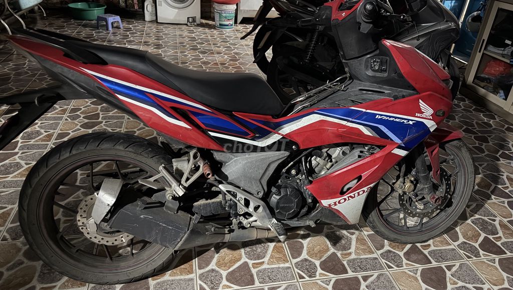 Honda Winner X 2019 Đỏ 58.000 km. Mua bán Xe máy tại Quận Liên Chiểu Đà Nẵng được đăng bởi Nam Đỗ hình 2