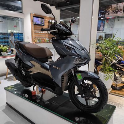 Air Blade 160cc phiên bản đặc biệt ABS_Ưu đãi tốt. Mua bán Xe máy tại Quận 10 Tp Hồ Chí Minh được đăng bởi Head Phát Tiến