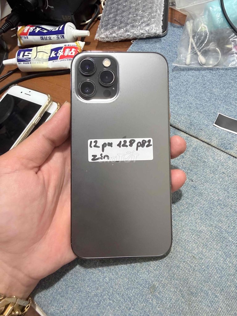 Apple iPhone 12 Pro Max 128GB Xám. Mua bán Điện thoại tại Huyện Tân Phước Tiền Giang được đăng bởi Le Duy Hong Duc hình 1