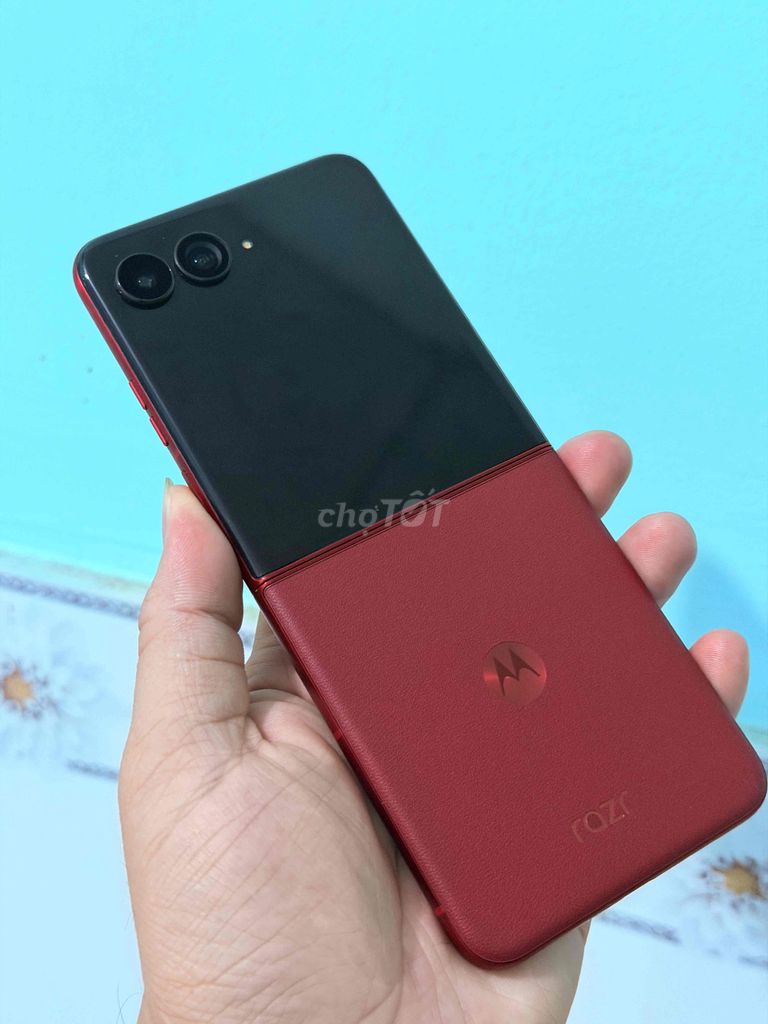 Motorola Razr 60 Ultra 512GB Đỏ. Mua bán Điện thoại tại Huyện Đắk R'Lấp Đắk Nông được đăng bởi Dương hình 1