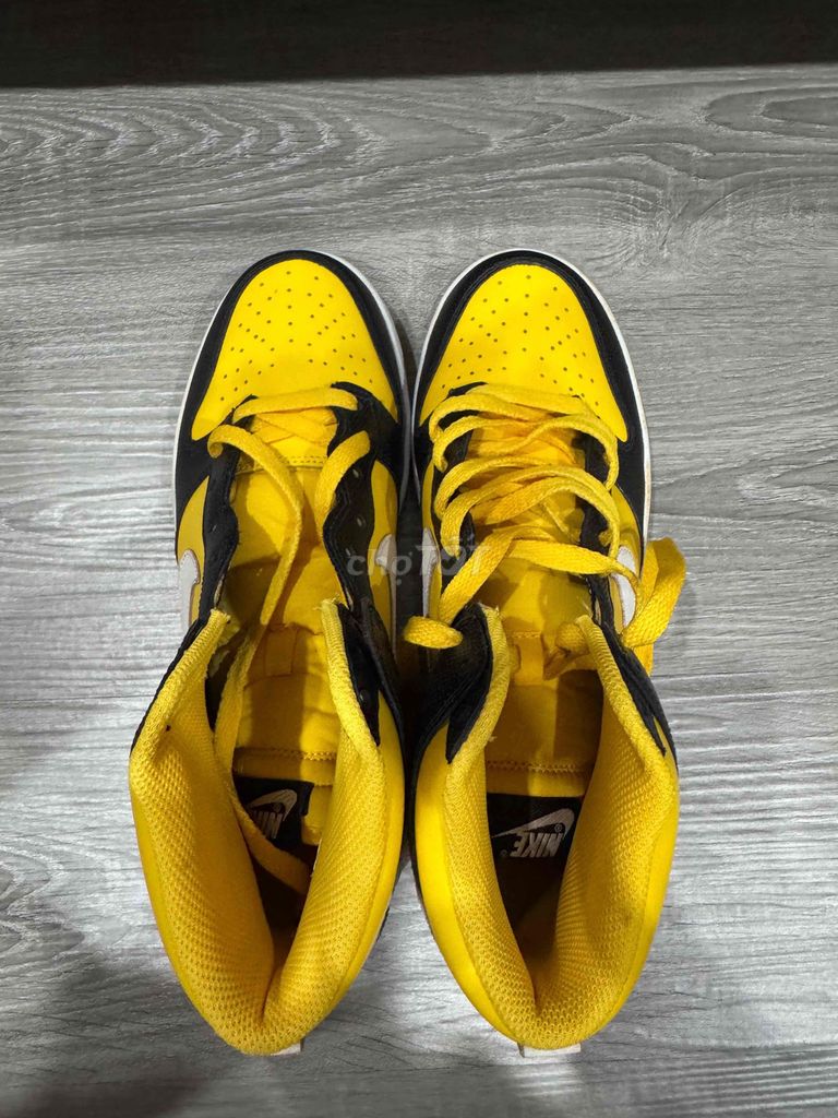 Giày thể thao Nike Vàng đen Bền bỉ. Mua bán Giày dép tại Quận Tây Hồ Hà Nội được đăng bởi xuan ha hình 1
