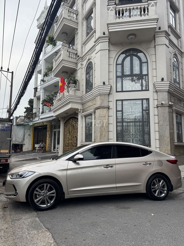Hyundai Elantra 2019 1.6 AT - 86836 km. Mua bán Ô tô tại Quận Tân Phú Tp Hồ Chí Minh được đăng bởi N B hình 3