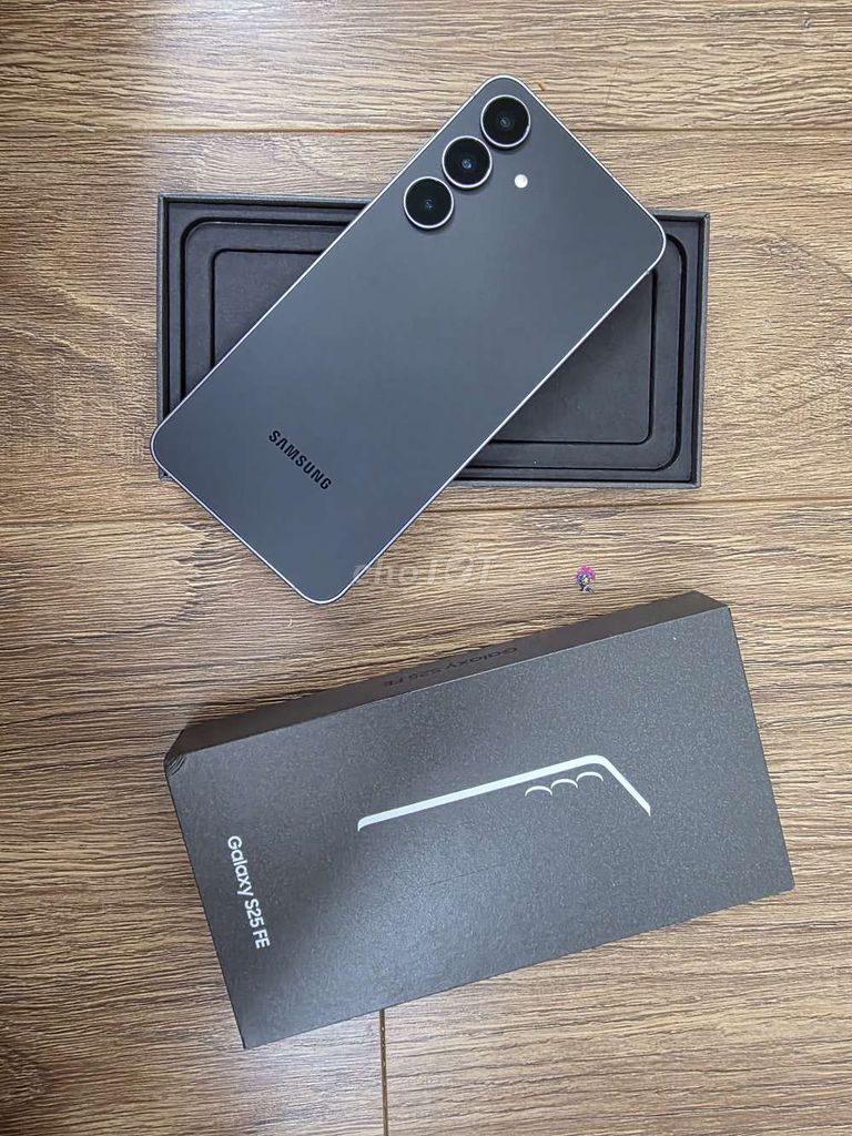 Samsung S25 FE 128GB Đen 99% Fullbox. Mua bán Điện thoại tại Quận Cầu Giấy Hà Nội được đăng bởi Nguyễn Quyền hình 1