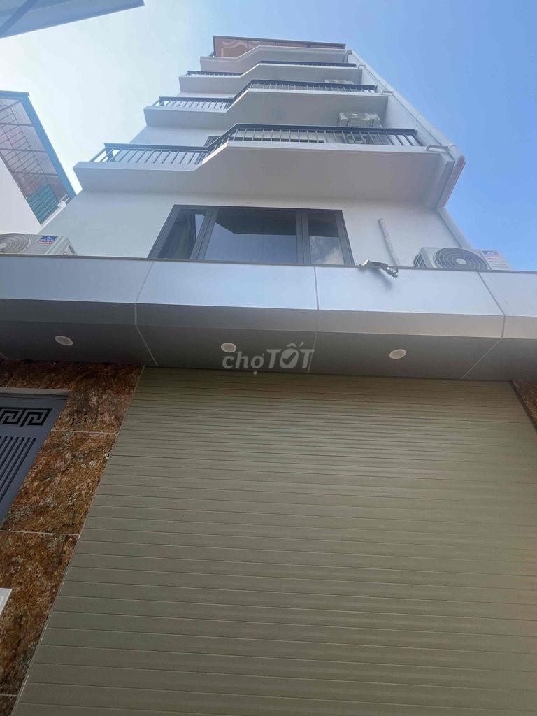 Продается дом с буйволами на коленях в центре Гиа Лама