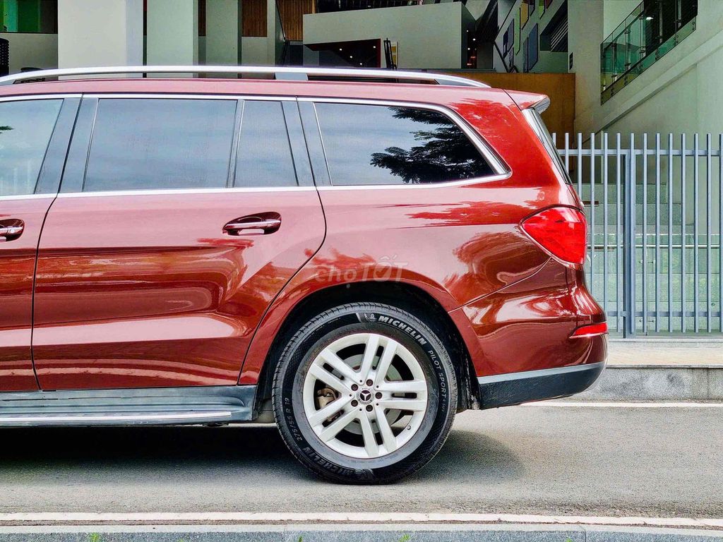 Mercedes-Benz GL350 CDI Đỏ Model 2016. Mua bán Ô tô tại Quận 8 Tp Hồ Chí Minh được đăng bởi Hồng Phúc hình 11