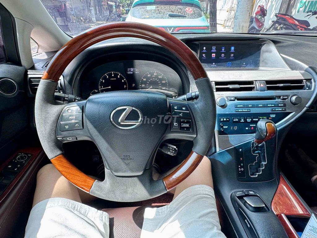Lexus RX350 AWD 2009 красный 115 266 км