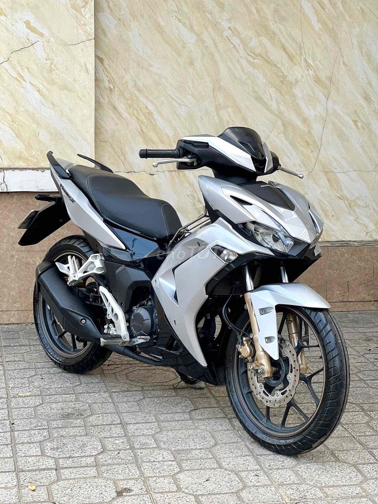 honda winner v3 bstp máy móc nguyên zin 9chủ. Mua bán Xe máy tại Quận 12 Tp Hồ Chí Minh được đăng bởi CHXM Phương Nam Chuyên Bán Xe Trả Góp Bao Nợ Xấu hình 7