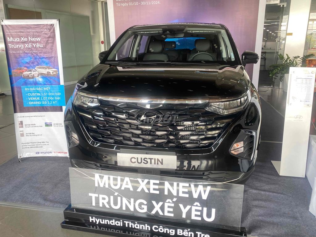 Hyundai Custin Cao cấp - Ưu đãi Trước bạ và TM