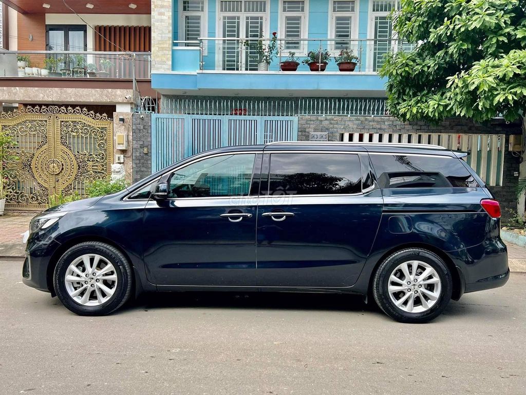Kia Sedona Platinum D 2019 Đen 83000 km. Mua bán Ô tô tại Quận Gò Vấp Tp Hồ Chí Minh được đăng bởi Quang hình 1