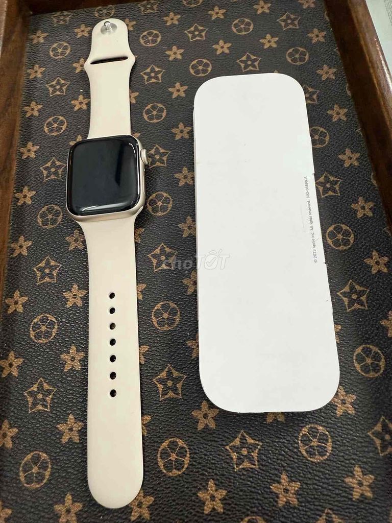 Bán apple watch se 44 Starline 2023 Pin 100% keng