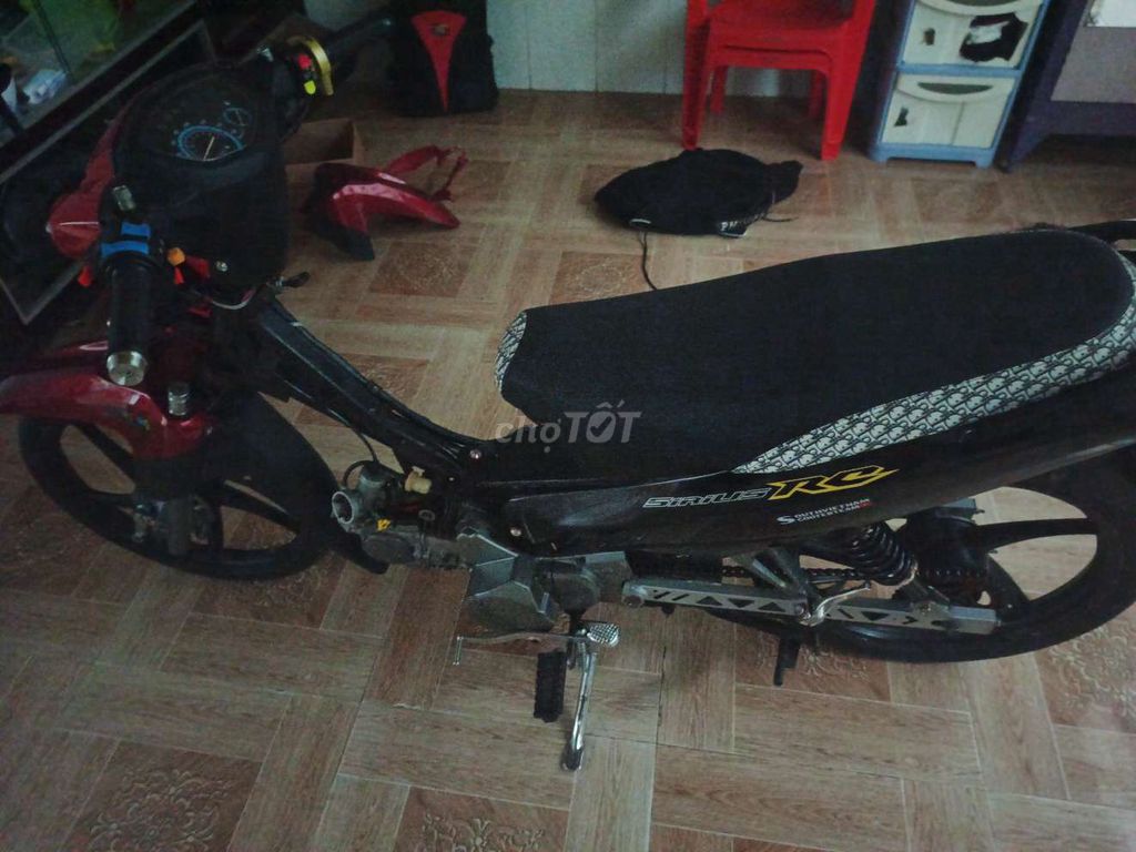 Yamaha Sirius RC Đen Đỏ. Mua bán Xe máy tại Thành phố Trà Vinh Trà Vinh được đăng bởi Nguyễn Hữu Phúc hình 3