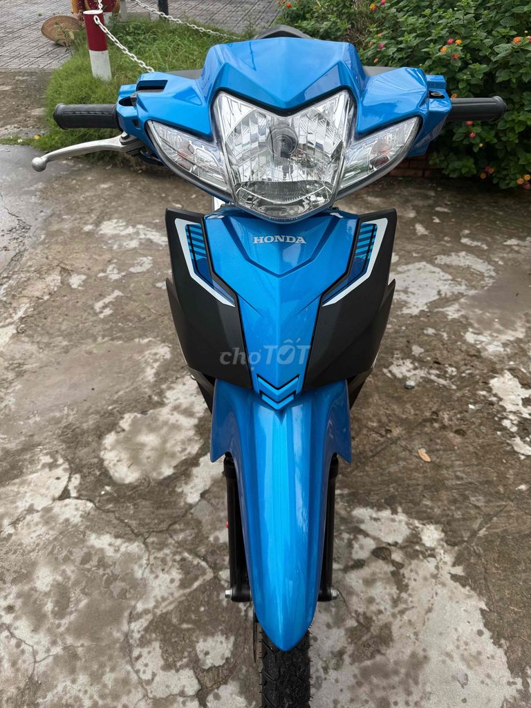 📌 Honda blade 110 mâm đĩa - có bán trả góp. Mua bán Xe máy tại Quận Ninh Kiều Cần Thơ được đăng bởi CHXM HƯNG 39  Bán Trả Góp hình 1