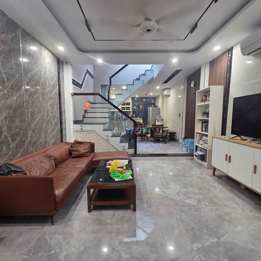Аренда · 2 комн. · 70 м² · Quận Gò Vấp, ул. Đường Phan Huy Ích