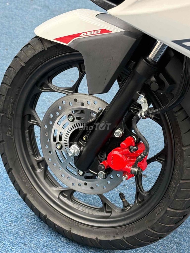 AB 160 ABS 2026, белый, красный, 1 держатель