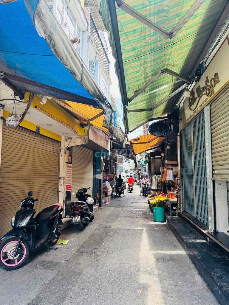 Bán nhà hẻm 861 trần xuân soạn quận 7