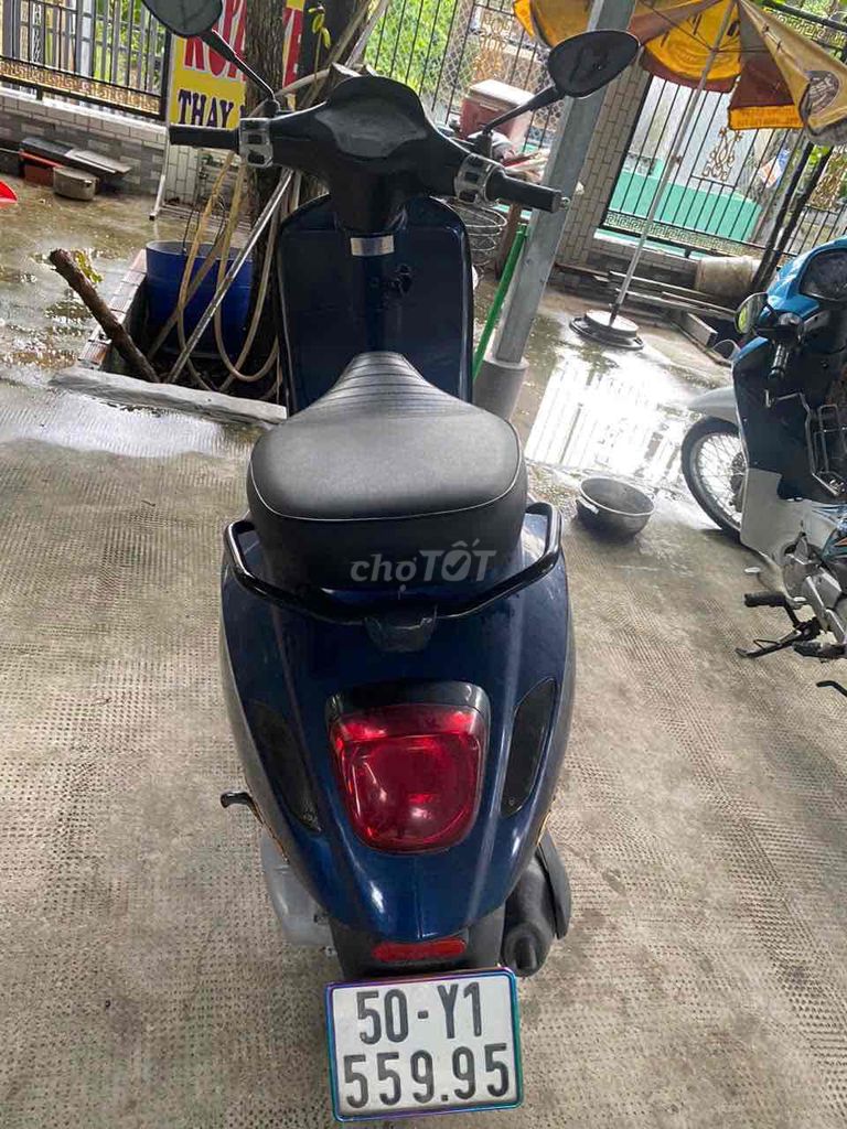 bán vespa 2020. Mua bán Xe máy tại Huyện Hóc Môn Tp Hồ Chí Minh được đăng bởi Công đăng hình 3