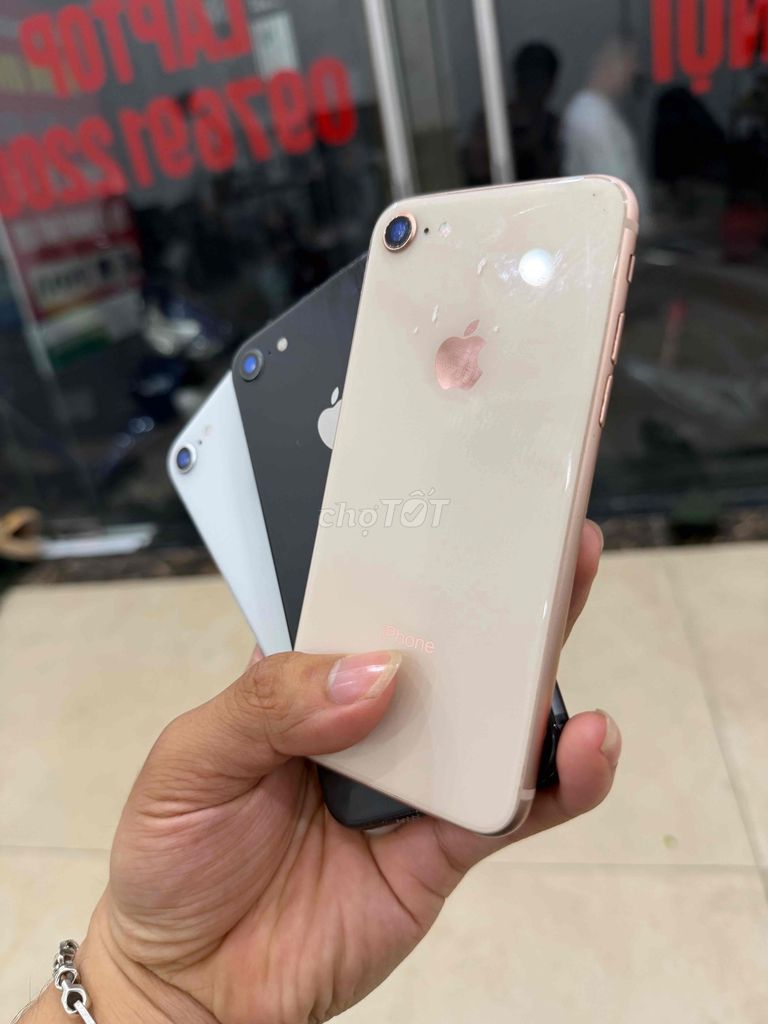 iPhone 8G 64GB thanh lý giá chỉ từ 850k-1.250k ⁉️‼️. Mua bán Điện thoại tại Quận Đống Đa Hà Nội được đăng bởi Ng Hoang Anh hình 1