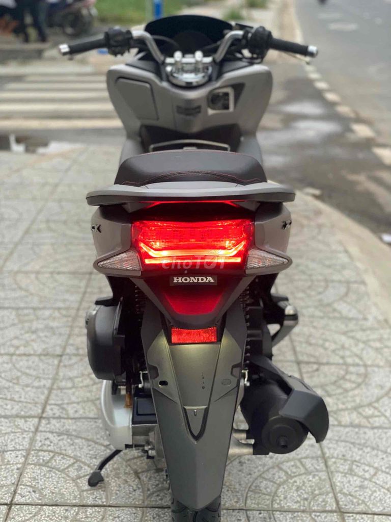 PCX 125 led 2016 khoá smk, xe đẹp,máy zin chất. Mua bán Xe máy tại Quận Ninh Kiều Cần Thơ được đăng bởi Cửa Hàng Xe máy Tân Lập Hưng hình 7